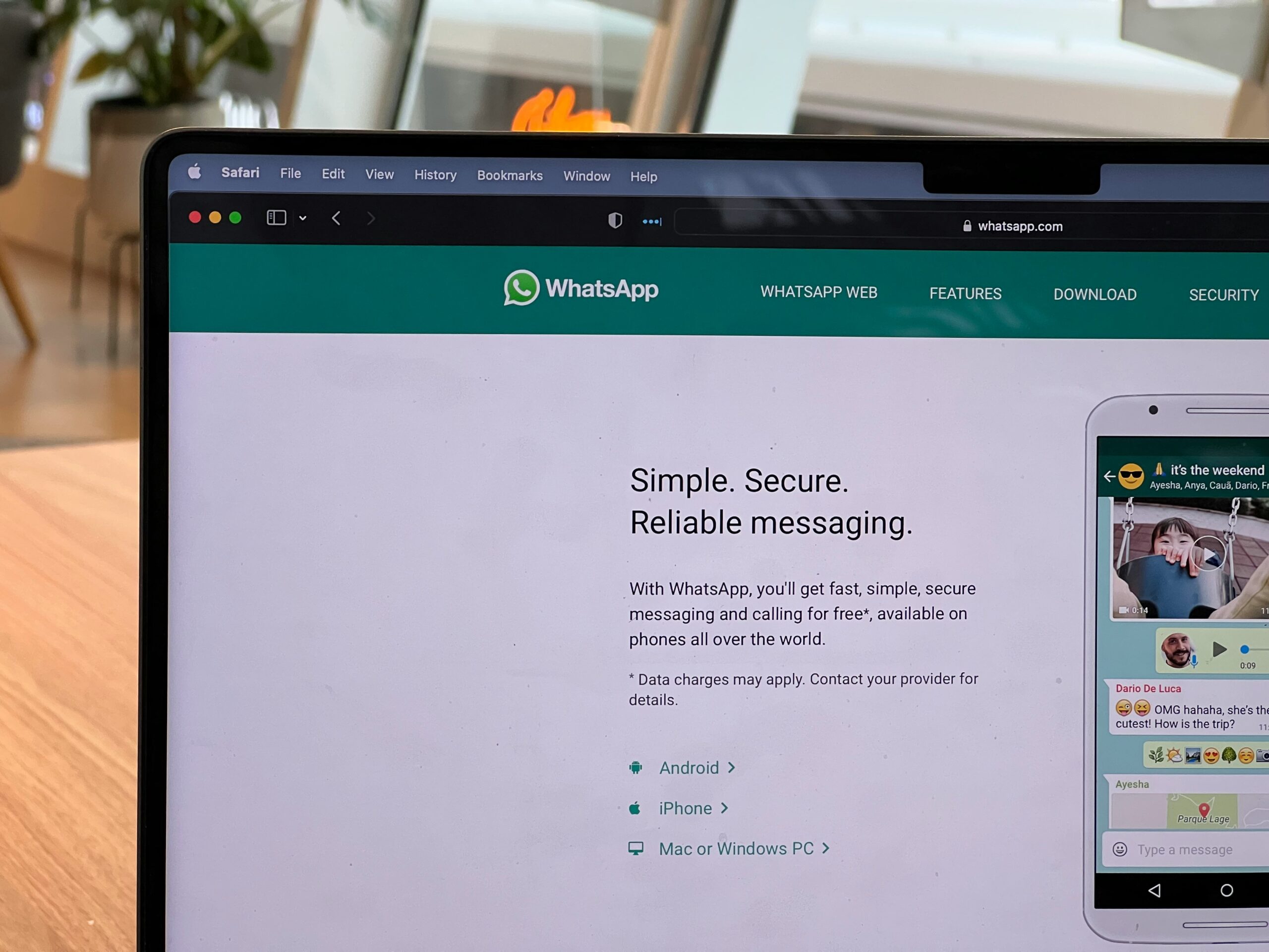 WhatsApp for web on Safari web browser on Macbook